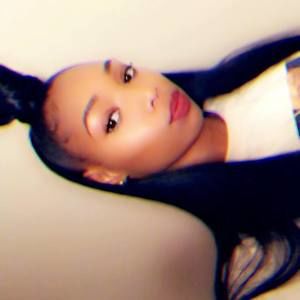 Meet your Posher, Eve